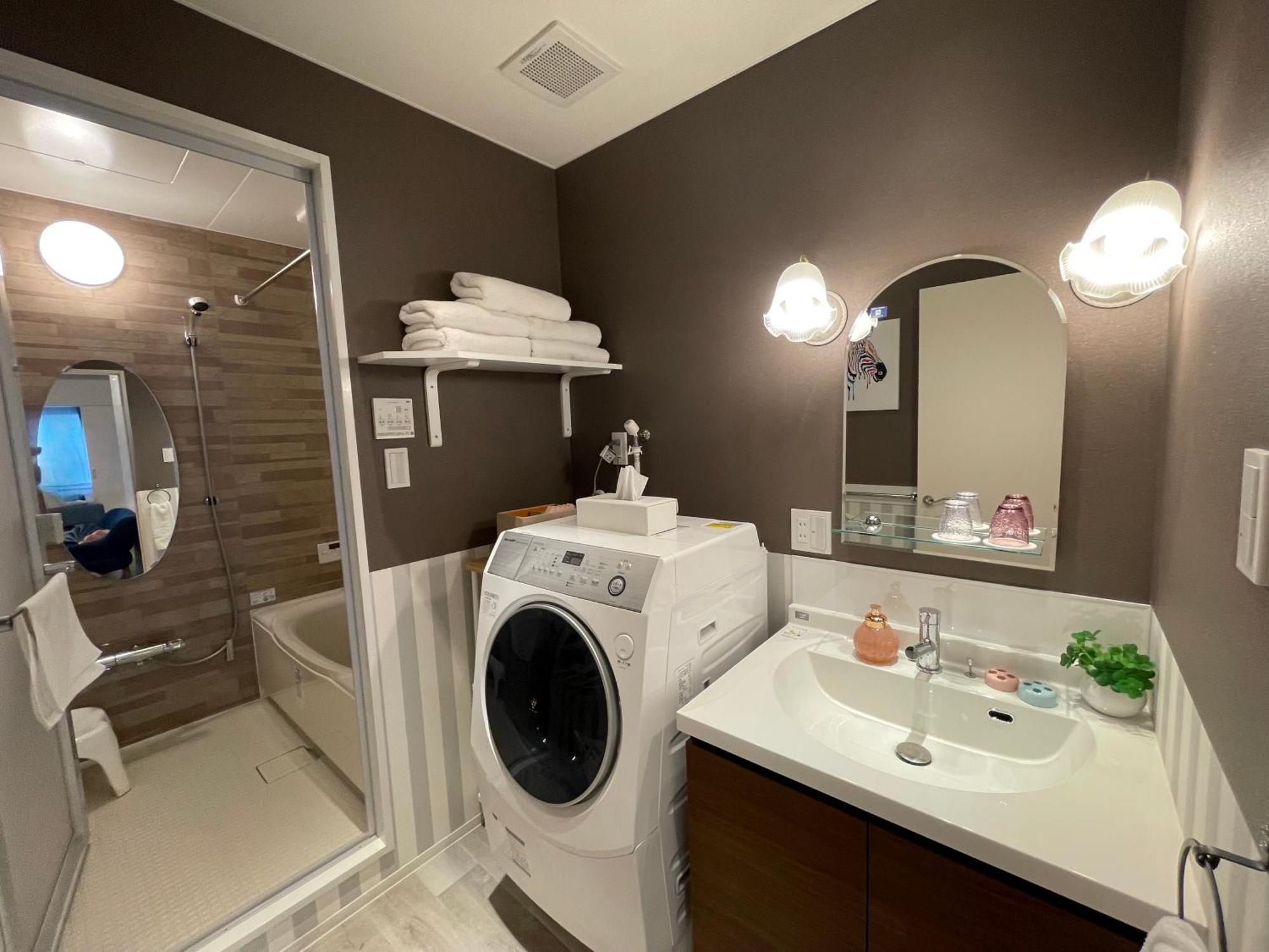 Apartment Belle Lune Hakata 3 *